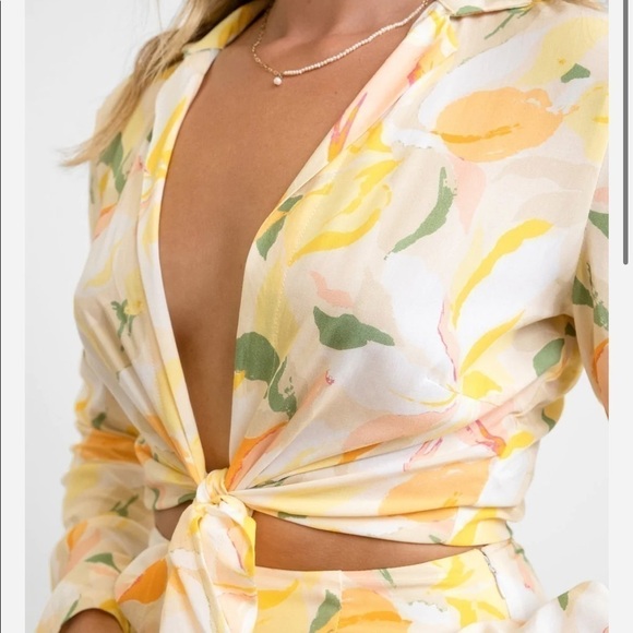 Rhythm. Ivy Long Sleeve Tie Front Crop Top - Picture 2 of 10